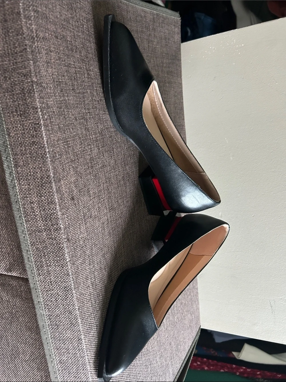 Unbranded Black Pointed Toe Women's Flats - Classic Workday Style